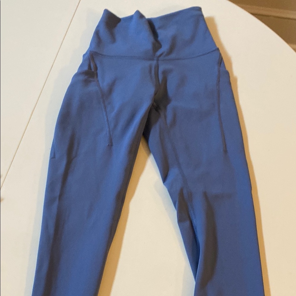 Lululemon leggings with pockets 21 inseam